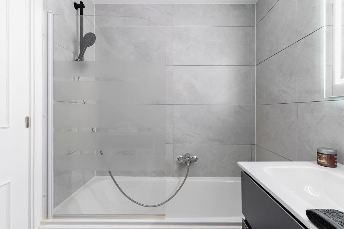 1 bedroom Apartment for sale in Fuengirola with pool garage - € 227,000 (Ref: 9528673)