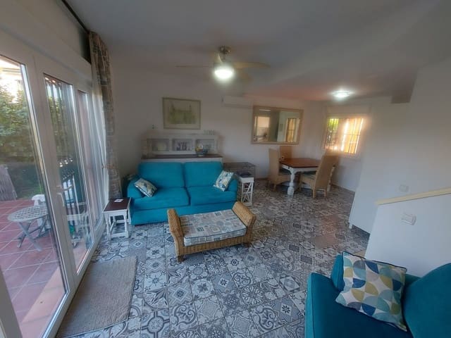 3 quarto Casa em Banda para venda em La Duquesa / Puerto de la Duquesa, Manilva com piscina garagem - 315 000 € (Ref: 9528834)