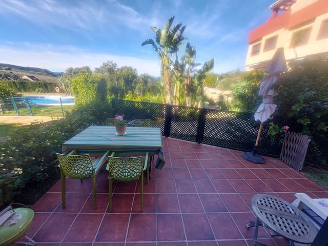 3 chambre Maison de Ville à vendre à La Duquesa / Puerto de la Duquesa, Manilva avec piscine garage - 315 000 € (Ref: 9528834)