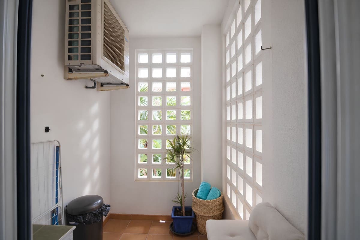 2 sypialnia Apartament na sprzedaż w Riviera del Sol z basenem garażem - 369 000 € (Ref: 9528955)