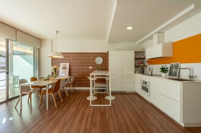 2 chambre Appartement à vendre à Marbella avec garage - 750 000 € (Ref: 9535202)