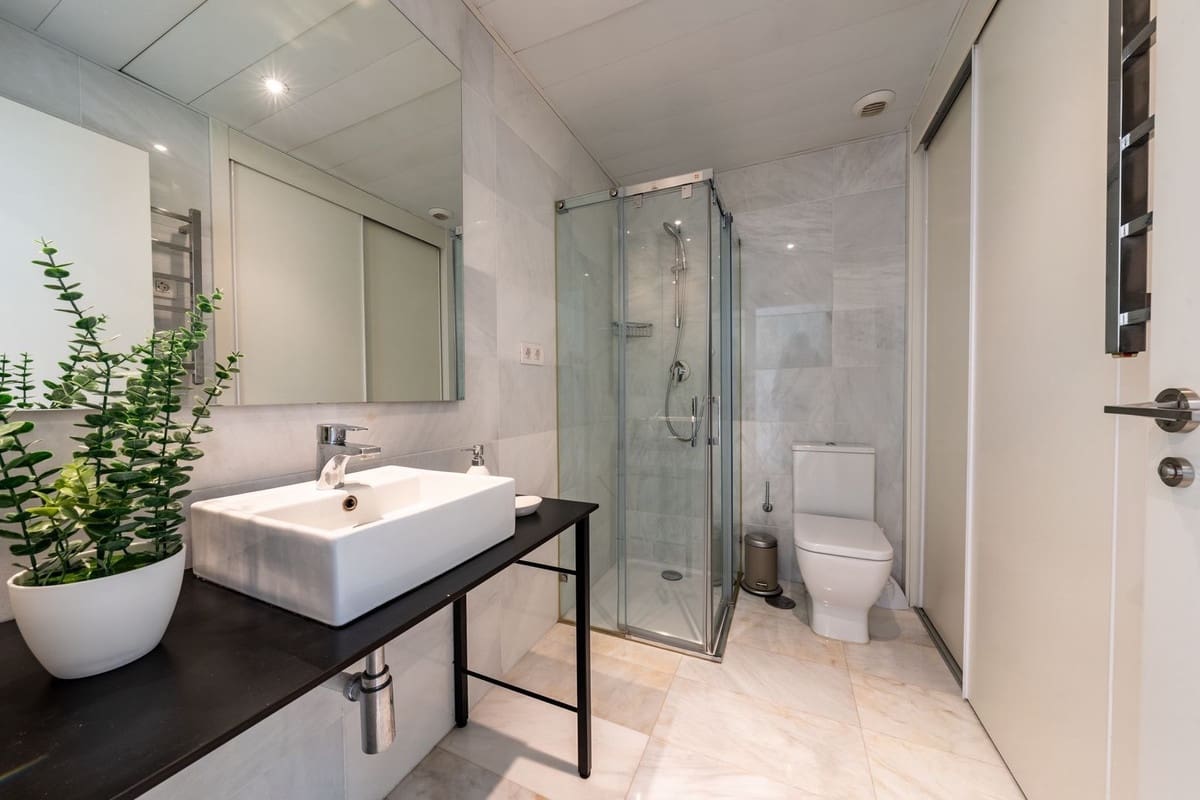 2 chambre Appartement à vendre à Marbella avec garage - 750 000 € (Ref: 9535202)