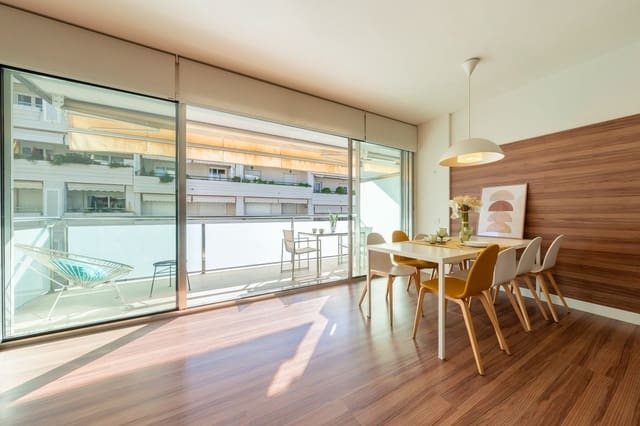 2 sypialnia Apartament na sprzedaż w Marbella z garażem - 750 000 € (Ref: 9535202)