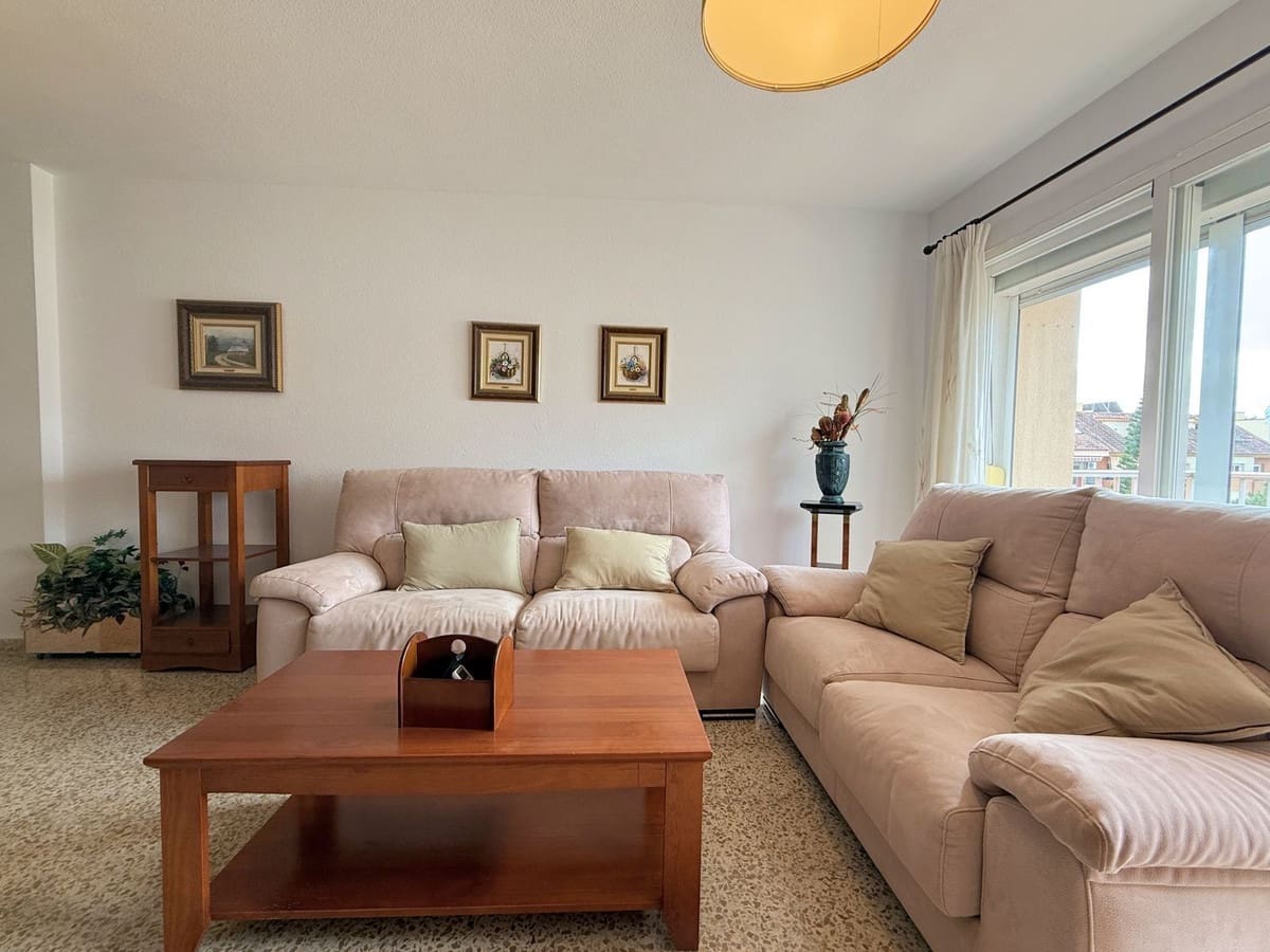 4 slaapkamer Appartement te koop in San Luis de Sabinillas - € 300.000 (Ref: 9538994)