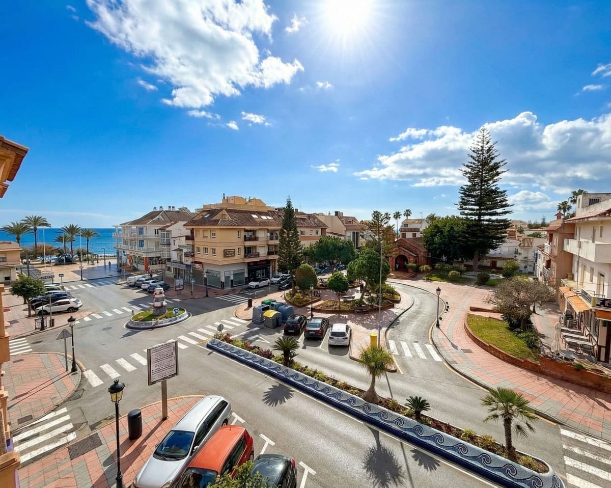 4 slaapkamer Appartement te koop in San Luis de Sabinillas - € 300.000 (Ref: 9538994)