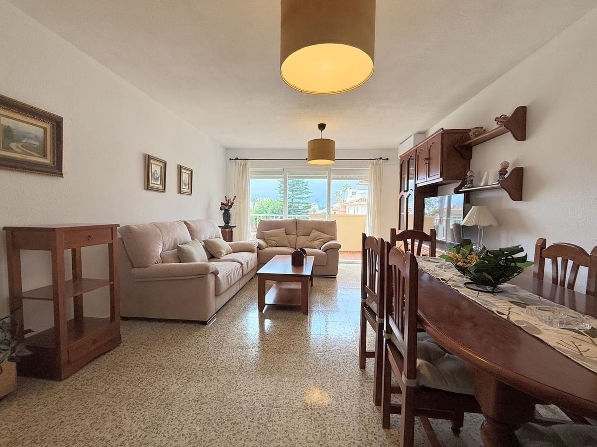 4 bedroom Apartment for sale in San Luis de Sabinillas - € 318,500 (Ref: 9538994)
