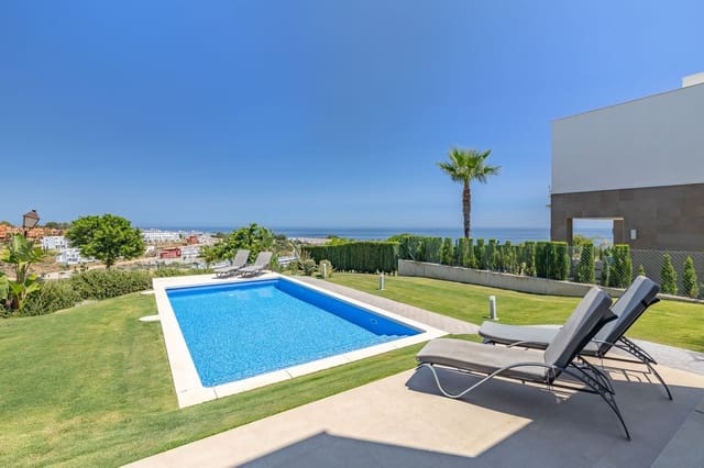 4 chambre Villa/Maison à vendre à Manilva avec piscine garage - 1 150 000 € (Ref: 9538995)