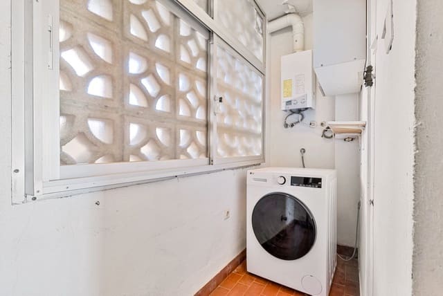 1 slaapkamer Appartement te koop in Fuengirola met zwembad garage - € 360.000 (Ref: 9539481)