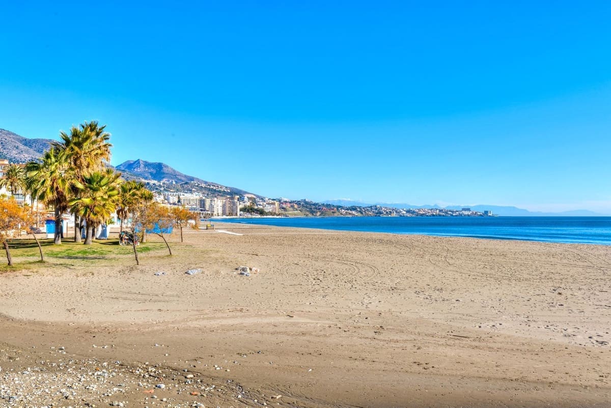 1 slaapkamer Appartement te koop in Fuengirola met zwembad garage - € 360.000 (Ref: 9539481)