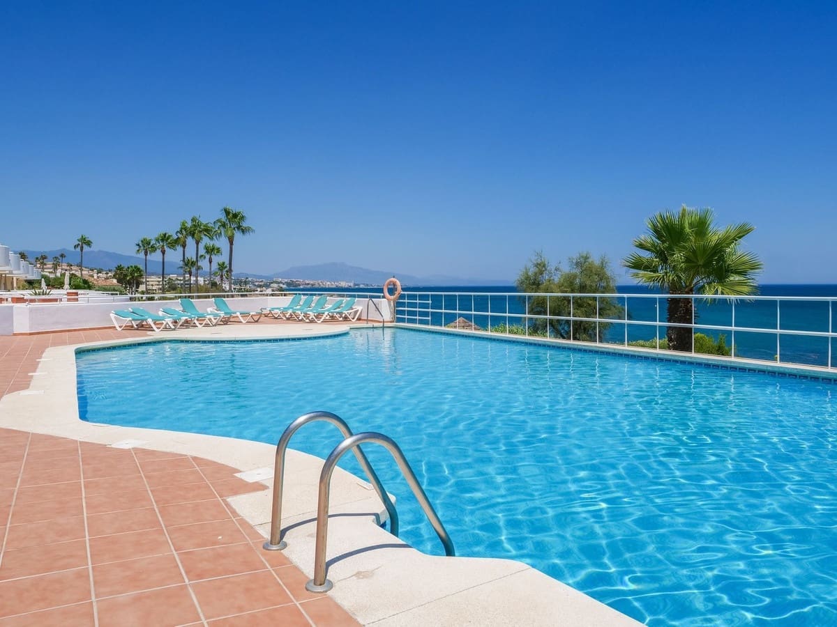 2 bedroom Apartment for sale in Buenas Noches with pool garage - € 650,000 (Ref: 9541929)