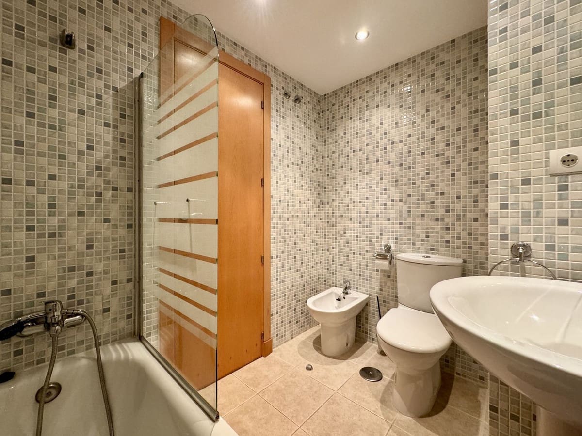 2 quarto Penthouse para venda em Bahia de Casares com piscina garagem - 245 000 € (Ref: 9541932)