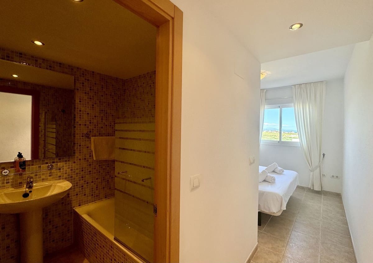 2 bedroom Penthouse for sale in Bahia de Casares with pool garage - € 245,000 (Ref: 9541932)