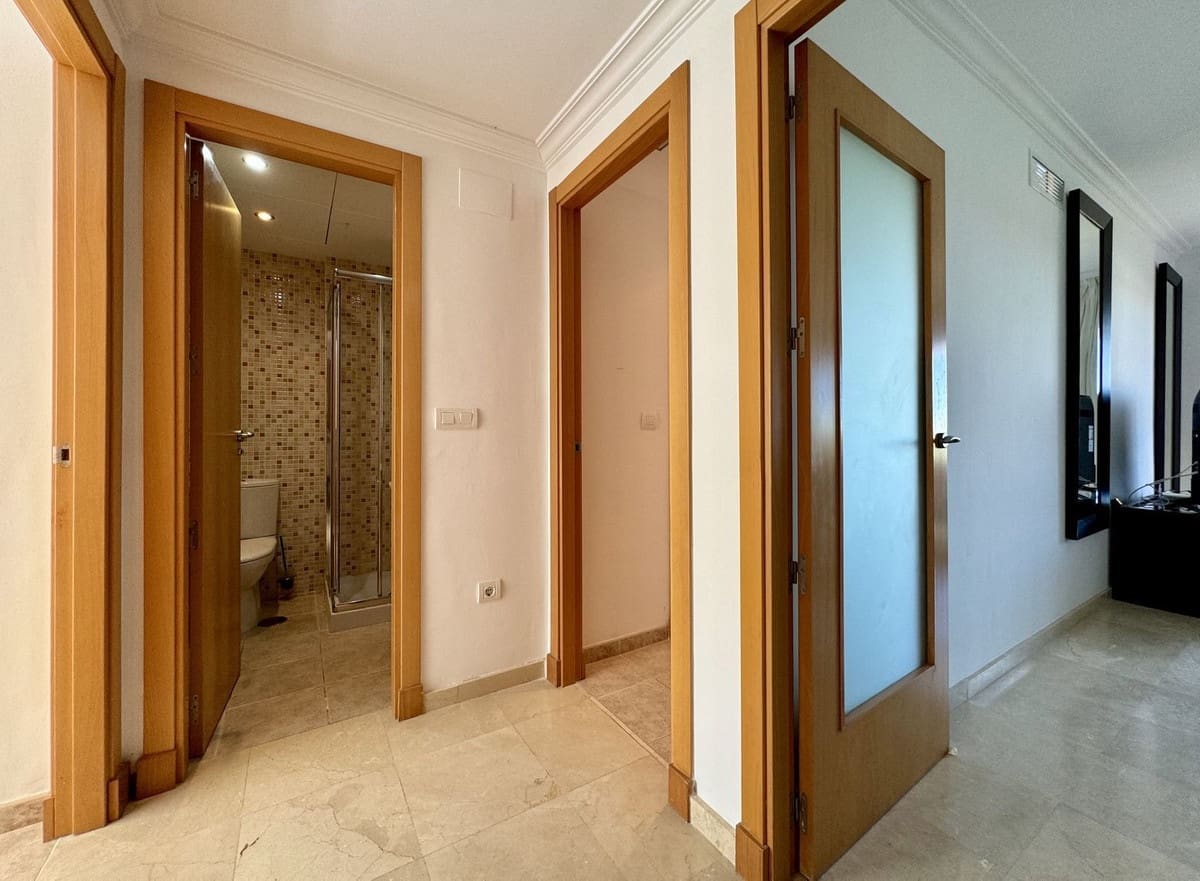 2 bedroom Penthouse for sale in Bahia de Casares with pool garage - € 245,000 (Ref: 9541932)