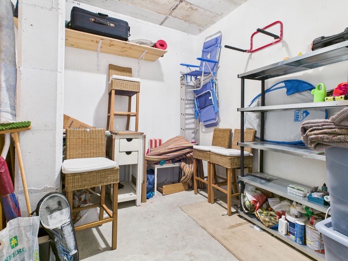 2 soveværelse Penthouse til salg i Estepona med swimmingpool garage - € 390.000 (Ref: 9541933)