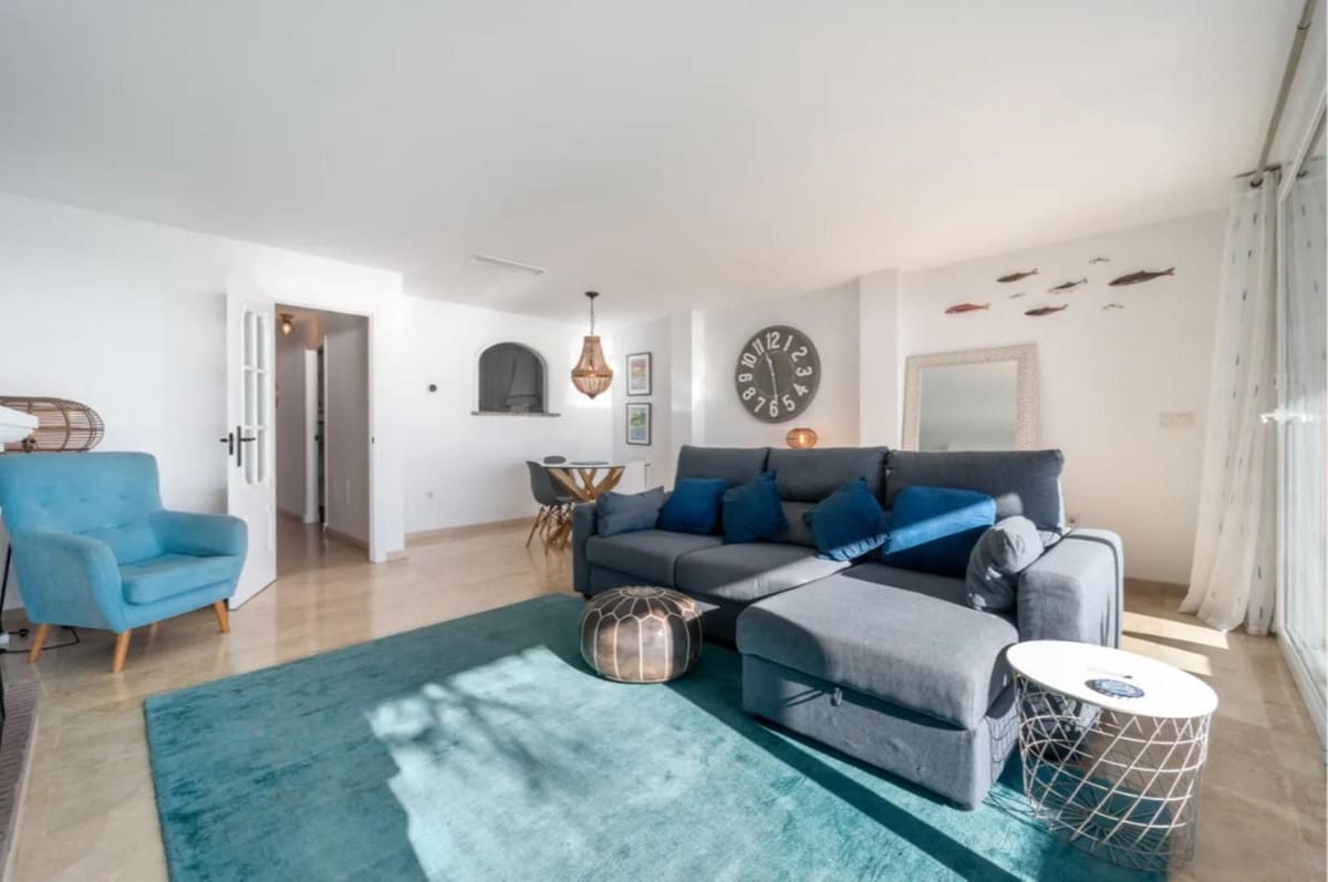 3 chambre Maison de Ville à vendre à Estepona avec piscine garage - 1 050 000 € (Ref: 9542401)