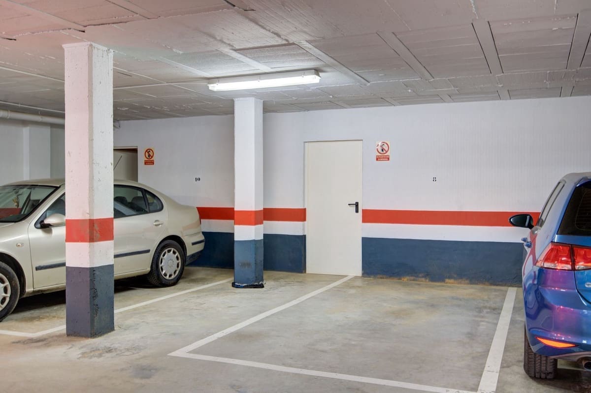 2 makuuhuone Huoneisto myytävänä paikassa La Cala de Mijas mukana uima-altaan 
autotalli - 374 900 € (Ref: 9547017)