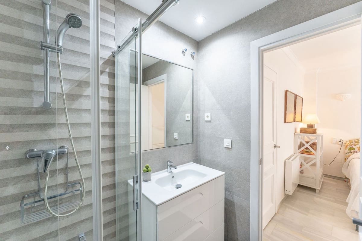 2 slaapkamer Appartement te koop in Calahonda met zwembad garage - € 389.000 (Ref: 9547183)