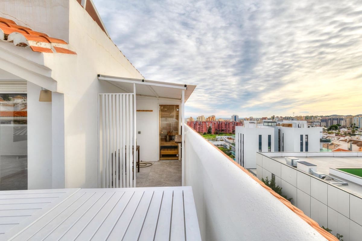 3 chambre Penthouse à vendre à Fuengirola avec piscine garage - 595 000 € (Ref: 9547184)