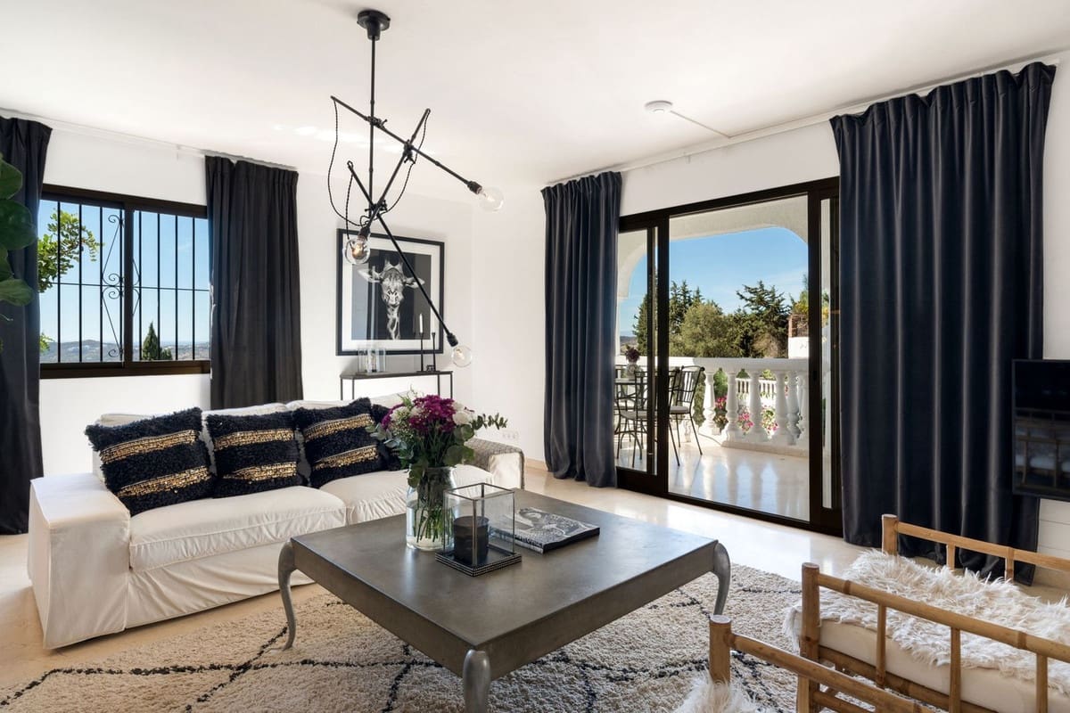 6 soveværelse Villa til salg i La Sierrezuela med swimmingpool garage - € 1.995.000 (Ref: 9564019)