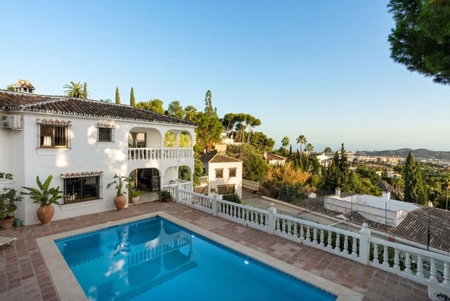 6 soverom Villa til salgs i La Sierrezuela, Mijas med svømmebasseng garasje - € 1 995 000 (Ref: 9564019)