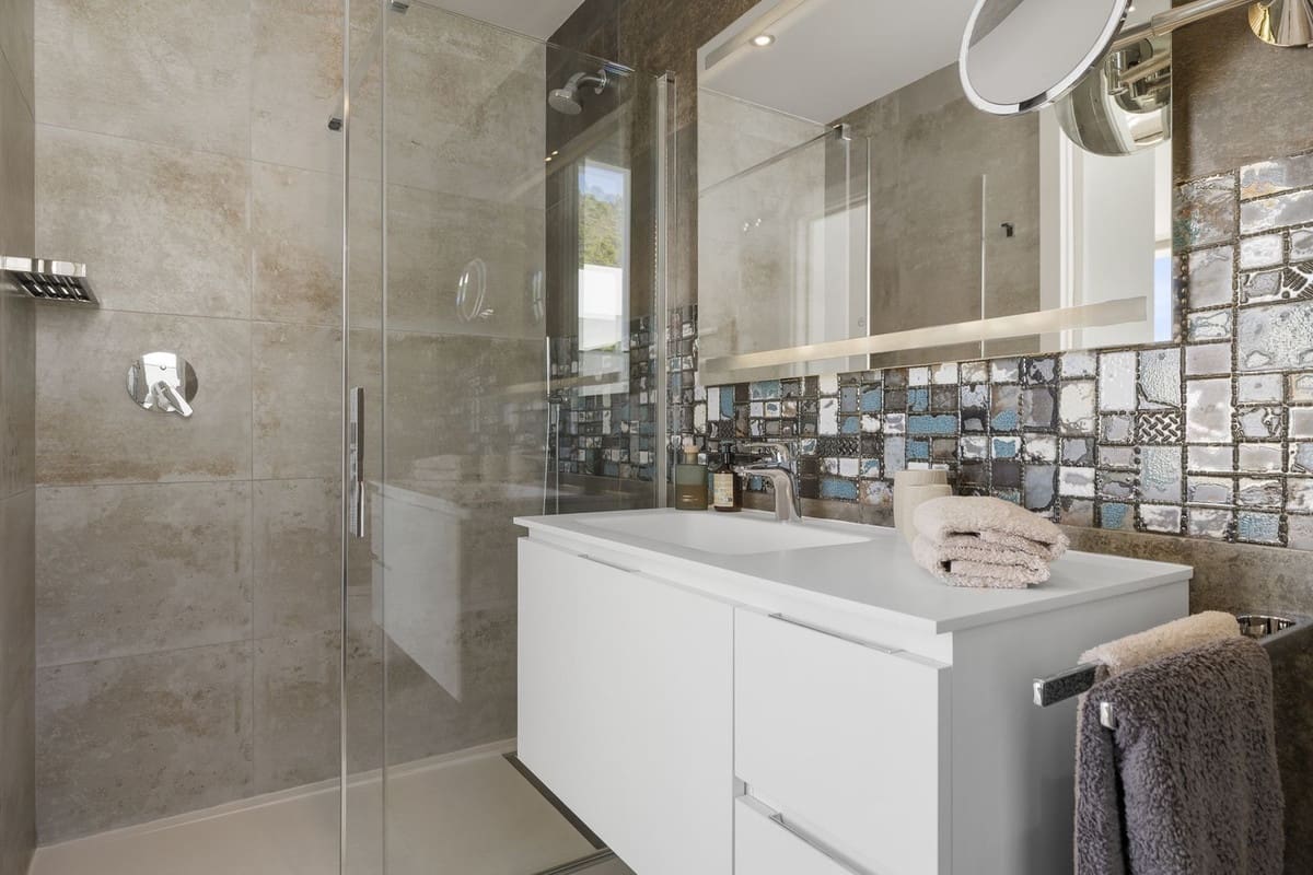 3 soveværelse Villa til salg i Mijas med swimmingpool - € 1.350.000 (Ref: 9566476)