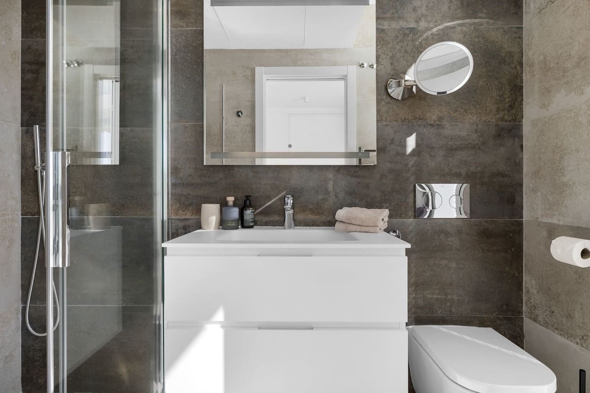 3 bedroom Villa for sale in Mijas with pool - € 1,350,000 (Ref: 9566476)