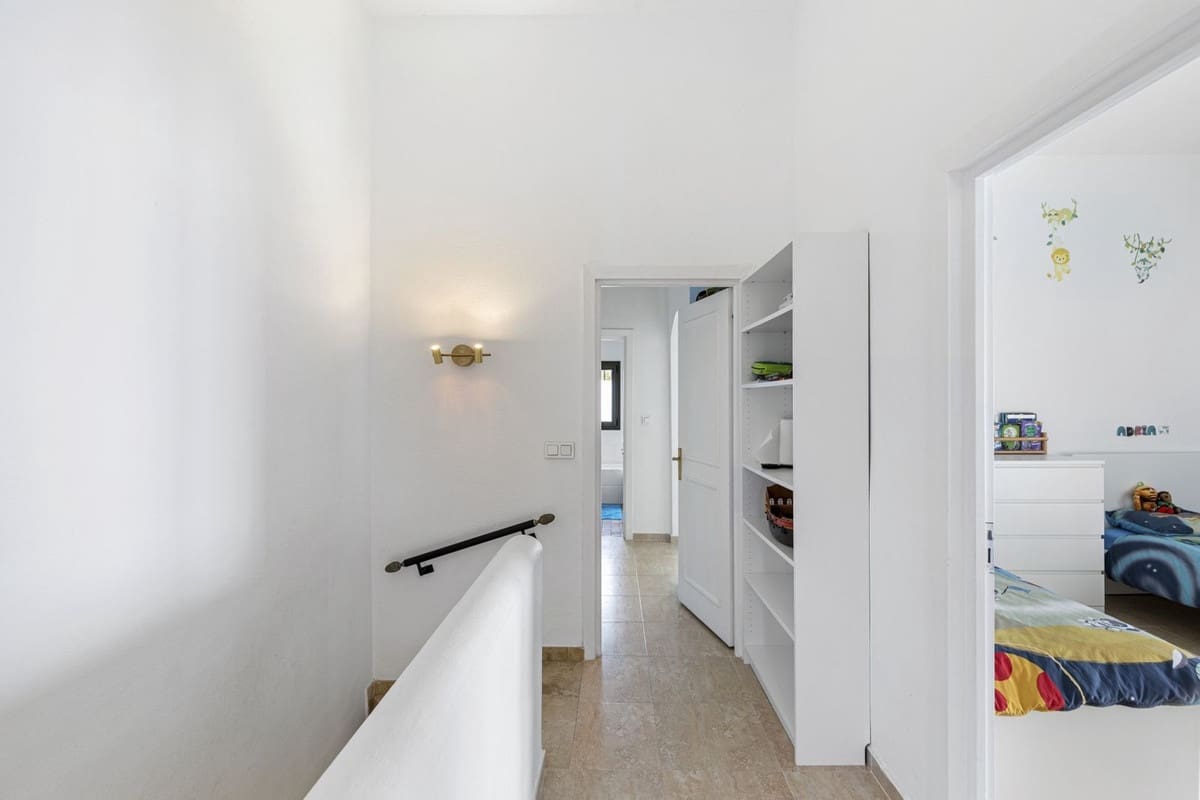 3 sypialnia Dom na sprzedaż w Atalaya-Isdabe z basenem garażem - 480 000 € (Ref: 9570006)