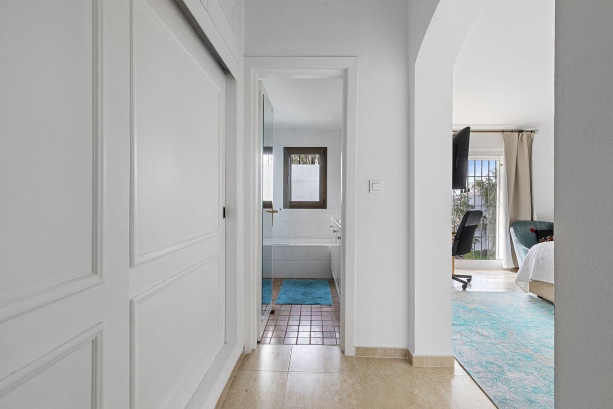 3 sypialnia Dom na sprzedaż w Atalaya-Isdabe z basenem garażem - 480 000 € (Ref: 9570006)