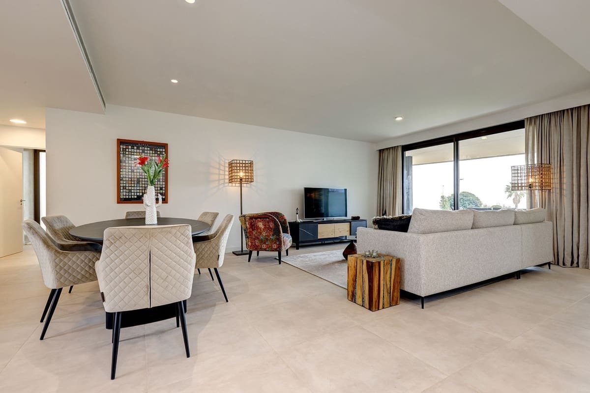 3 chambre Appartement à vendre à Bahia de Casares avec piscine garage - 699 000 € (Ref: 9581286)