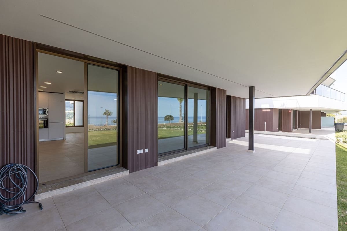 3 chambre Appartement à vendre à Bahia de Casares avec piscine garage - 699 000 € (Ref: 9581286)