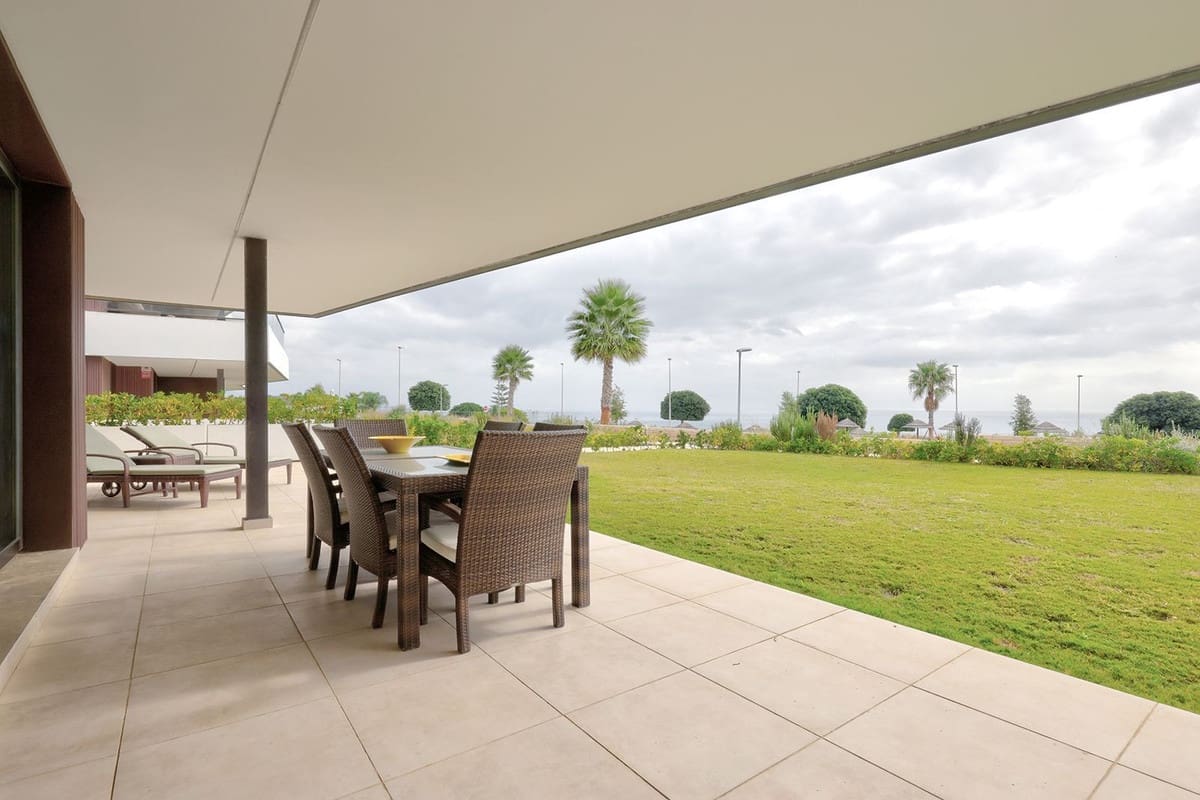 3 bedroom Apartment for sale in Bahia de Casares with pool garage - € 699,000 (Ref: 9581286)
