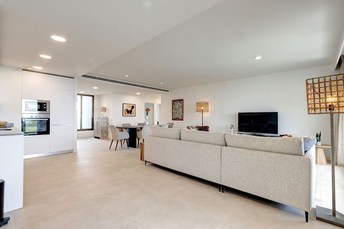 3 bedroom Apartment for sale in Bahia de Casares with pool garage - € 699,000 (Ref: 9581286)