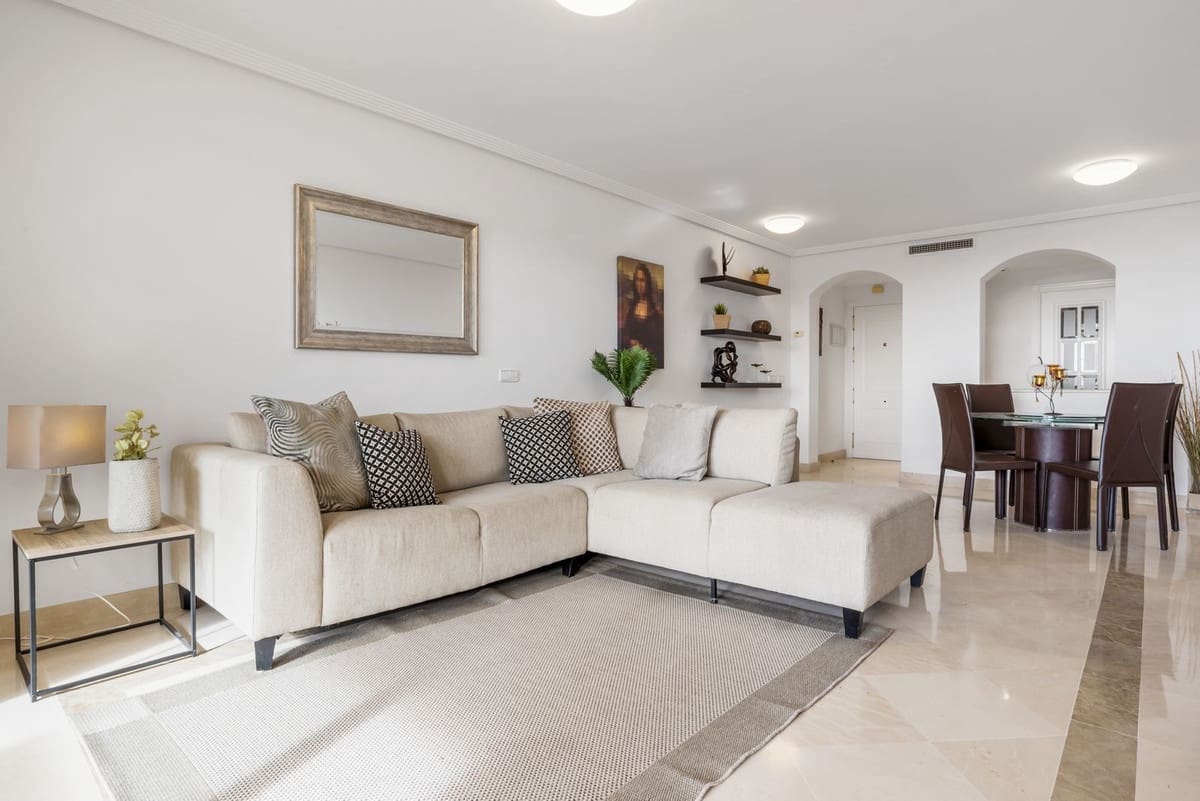 2 sovrum Lägenhet till salu i Los Arqueros med pool garage - 469 950 € (Ref: 9584673)