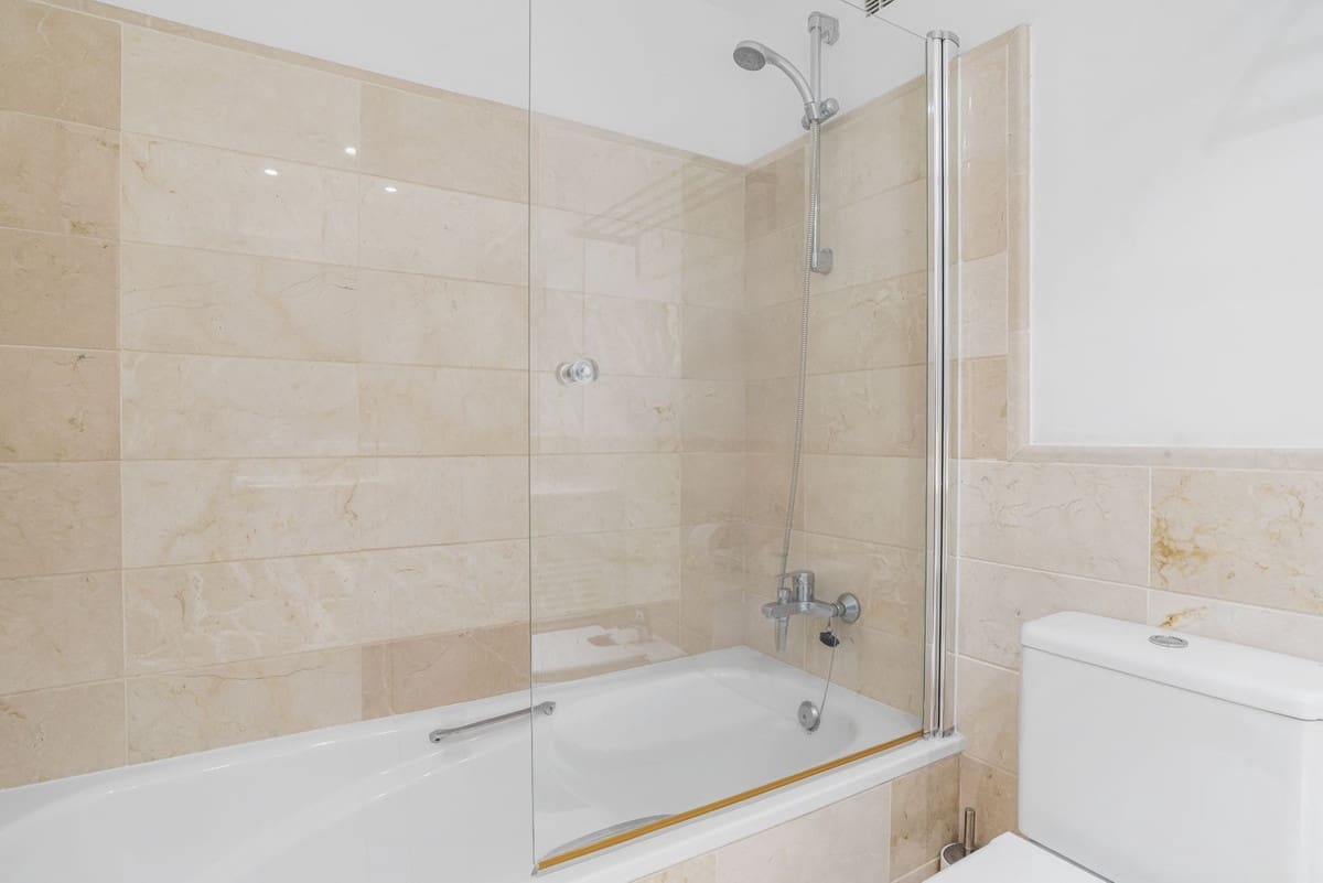 2 sovrum Lägenhet till salu i Los Arqueros med pool garage - 469 950 € (Ref: 9584673)