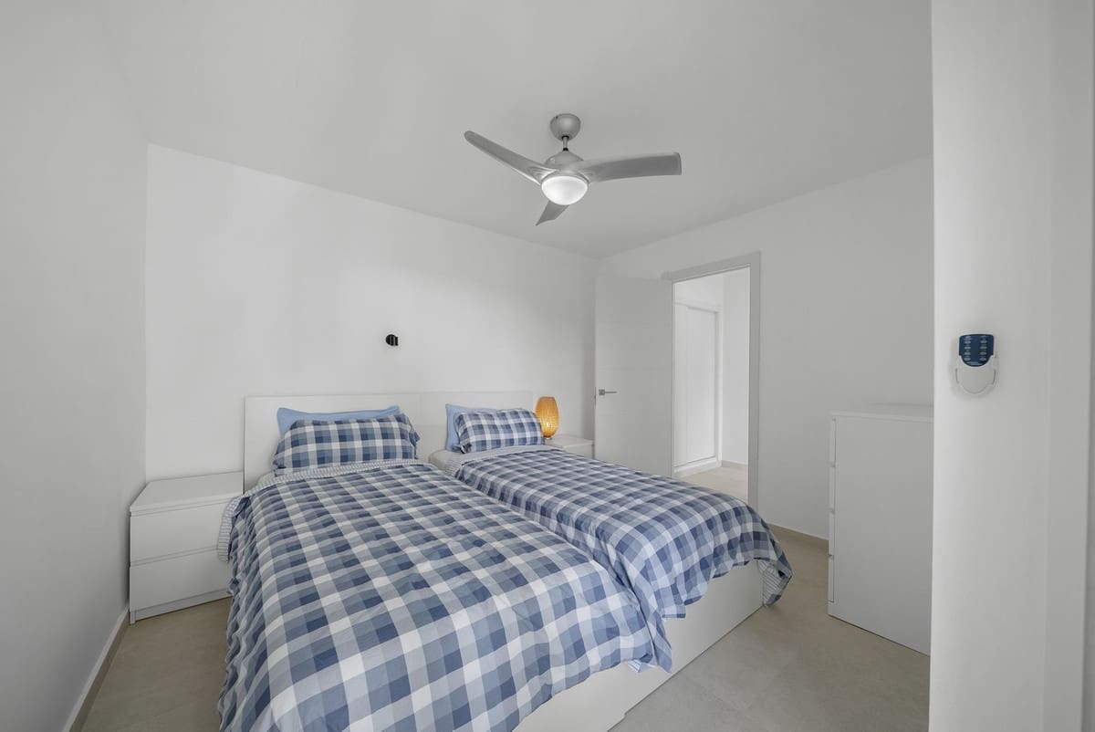 2 quarto Apartamento para venda em Benalmadena Costa com piscina garagem - 315 000 € (Ref: 9584674)