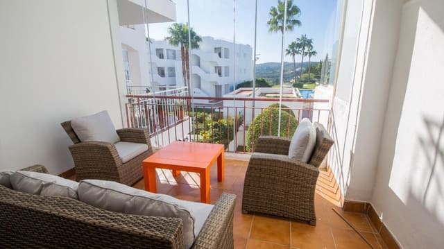 2 sovrum Lägenhet till salu i La Duquesa / Puerto de la Duquesa, Manilva med pool garage - 229 950 € (Ref: 9590570)