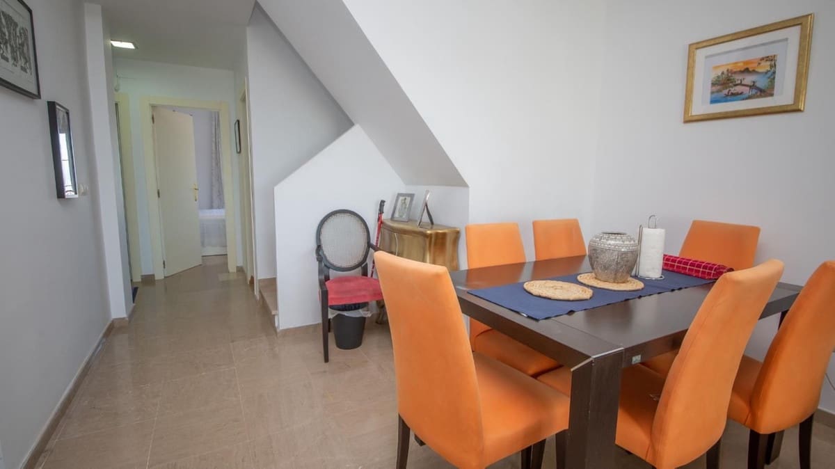 Apartamento de 2 habitaciones en La Duquesa / Puerto de la Duquesa en venta con piscina garaje - 229.950 € (Ref: 9590570)