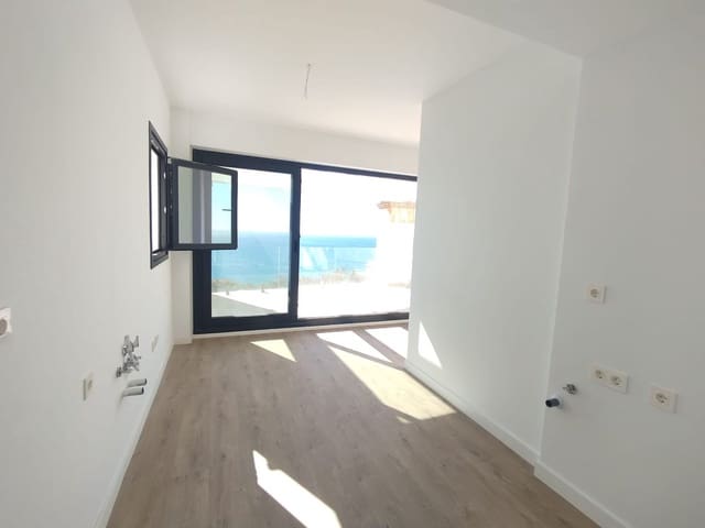 2 chambre Maison de Ville à vendre à Torrox-Costa, Torrox avec piscine garage - 347 000 € (Ref: 9603239)