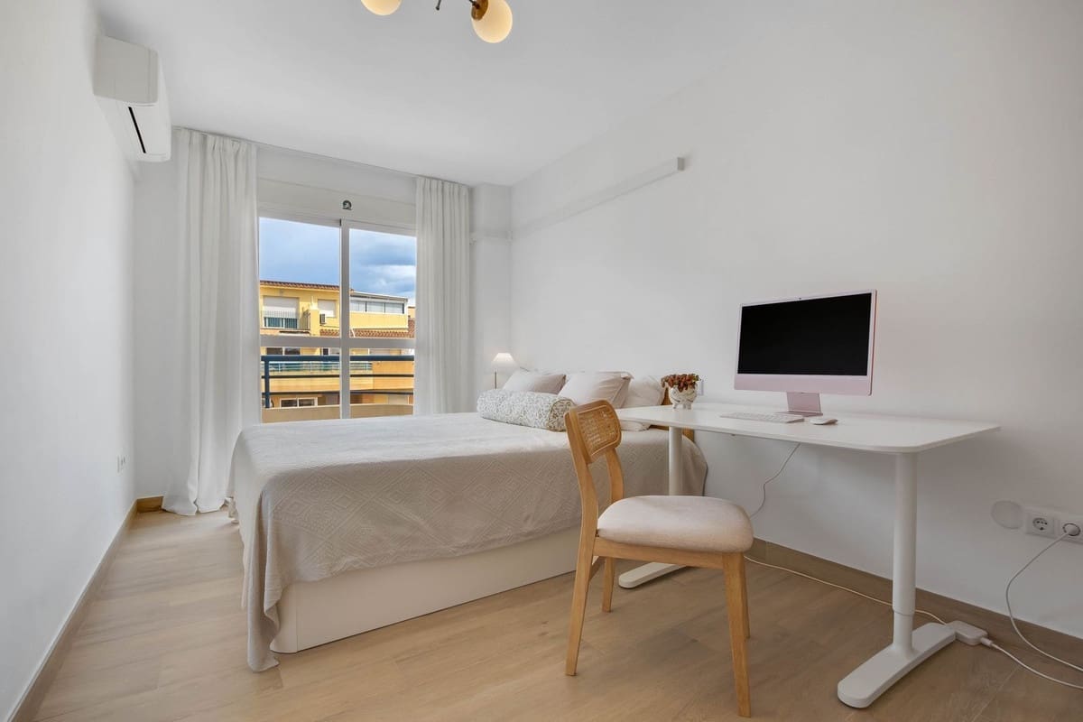 3 soveværelse Lejlighed til salg i Torremolinos med swimmingpool garage - € 450.000 (Ref: 9603400)