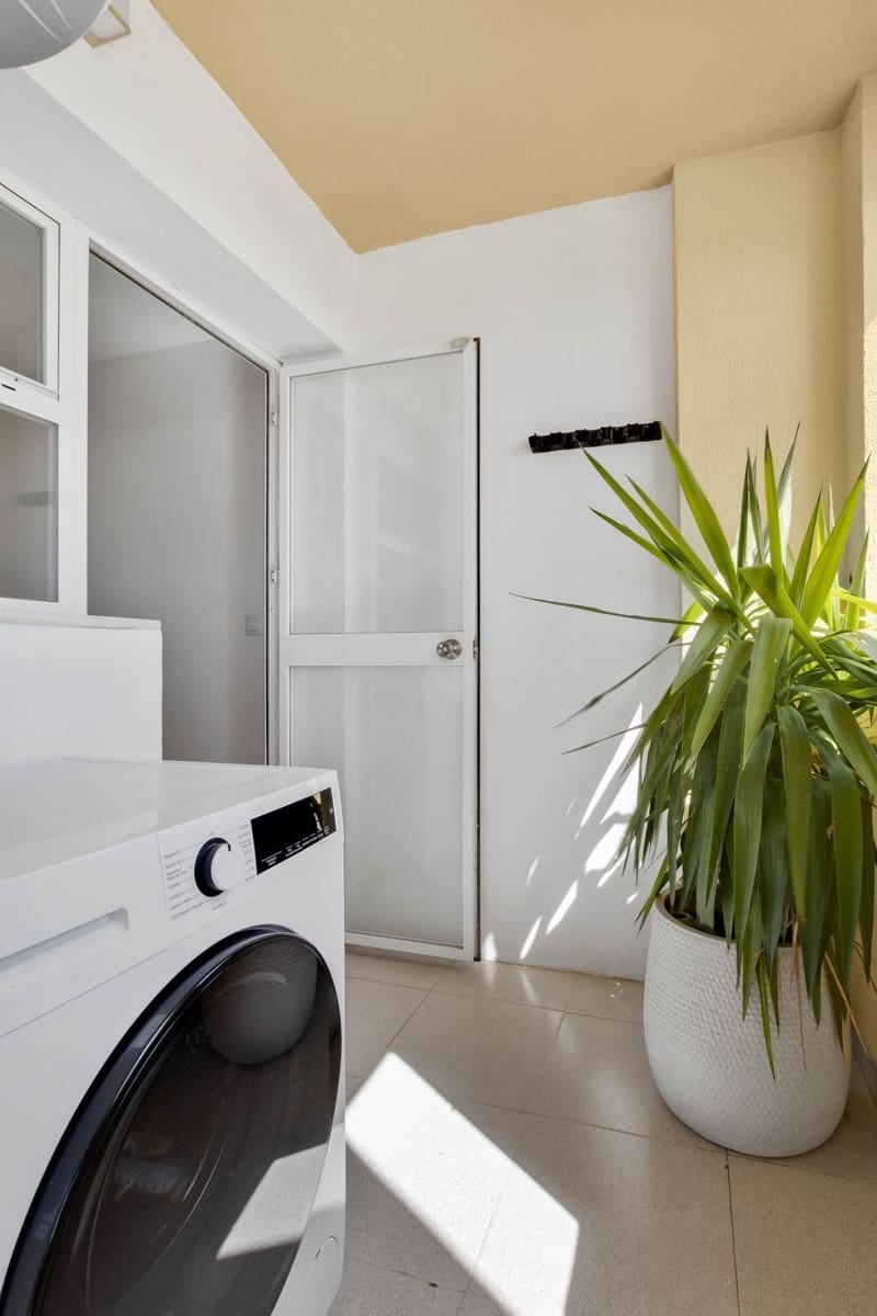 3 bedroom Apartment for sale in Torremolinos with pool garage - € 450,000 (Ref: 9603400)