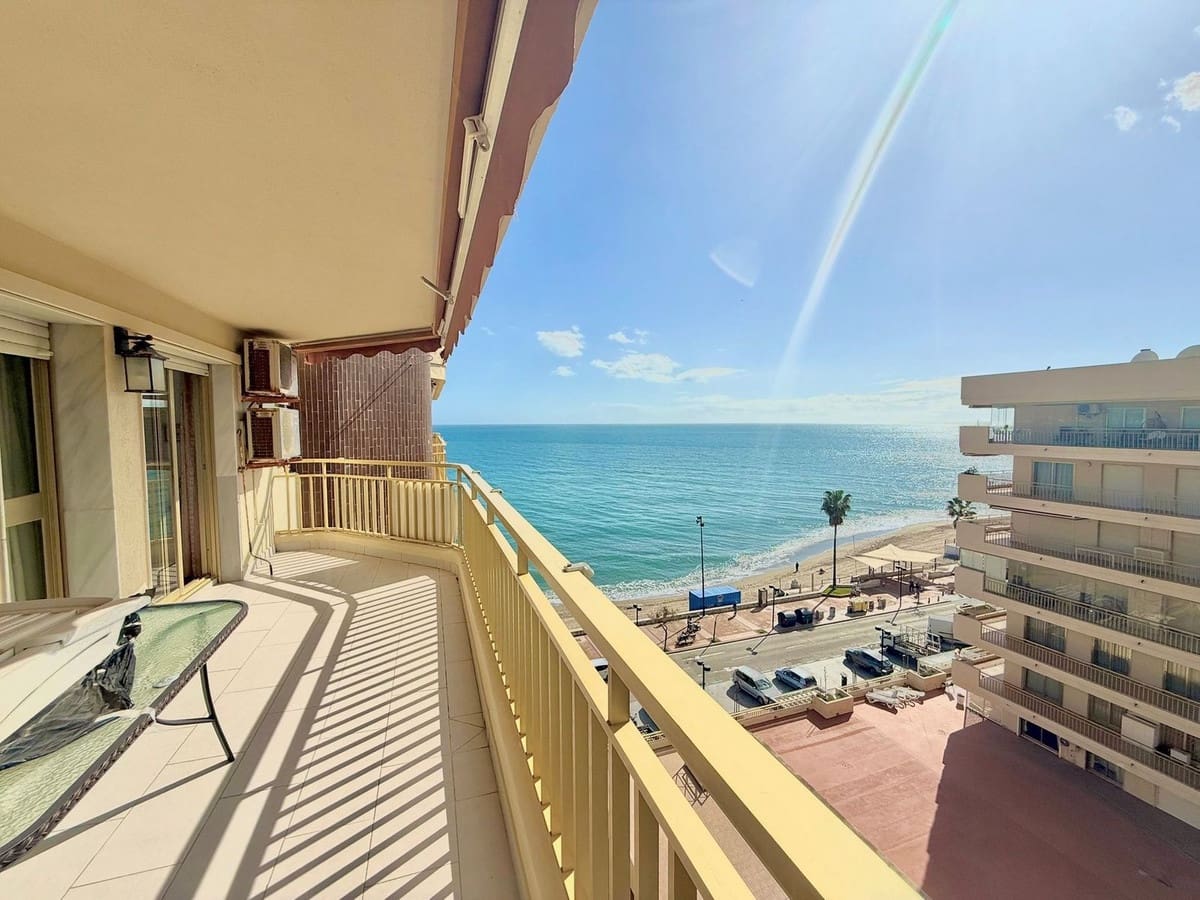 2 bedroom Penthouse for sale in Fuengirola - € 559,000 (Ref: 9603538)