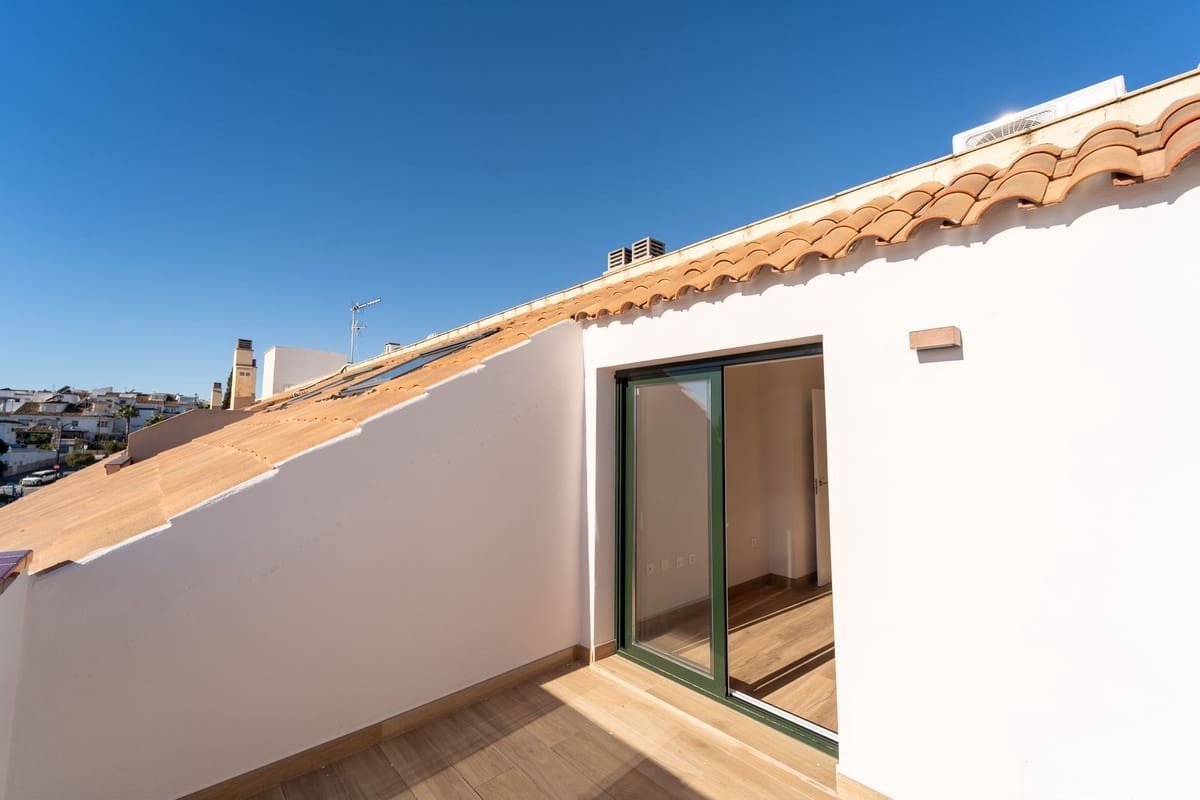 3 soveværelse Lejlighed til salg i Fuengirola med swimmingpool garage - € 385.000 (Ref: 9603539)