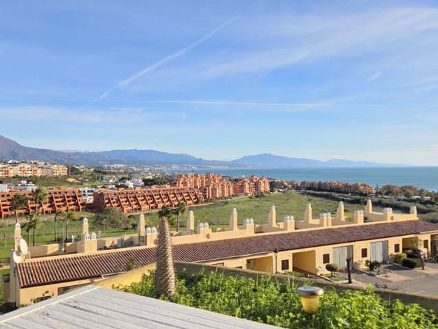 2 chambre Appartement à vendre à La Duquesa / Puerto de la Duquesa, Manilva avec piscine garage - 265 000 € (Ref: 9606767)