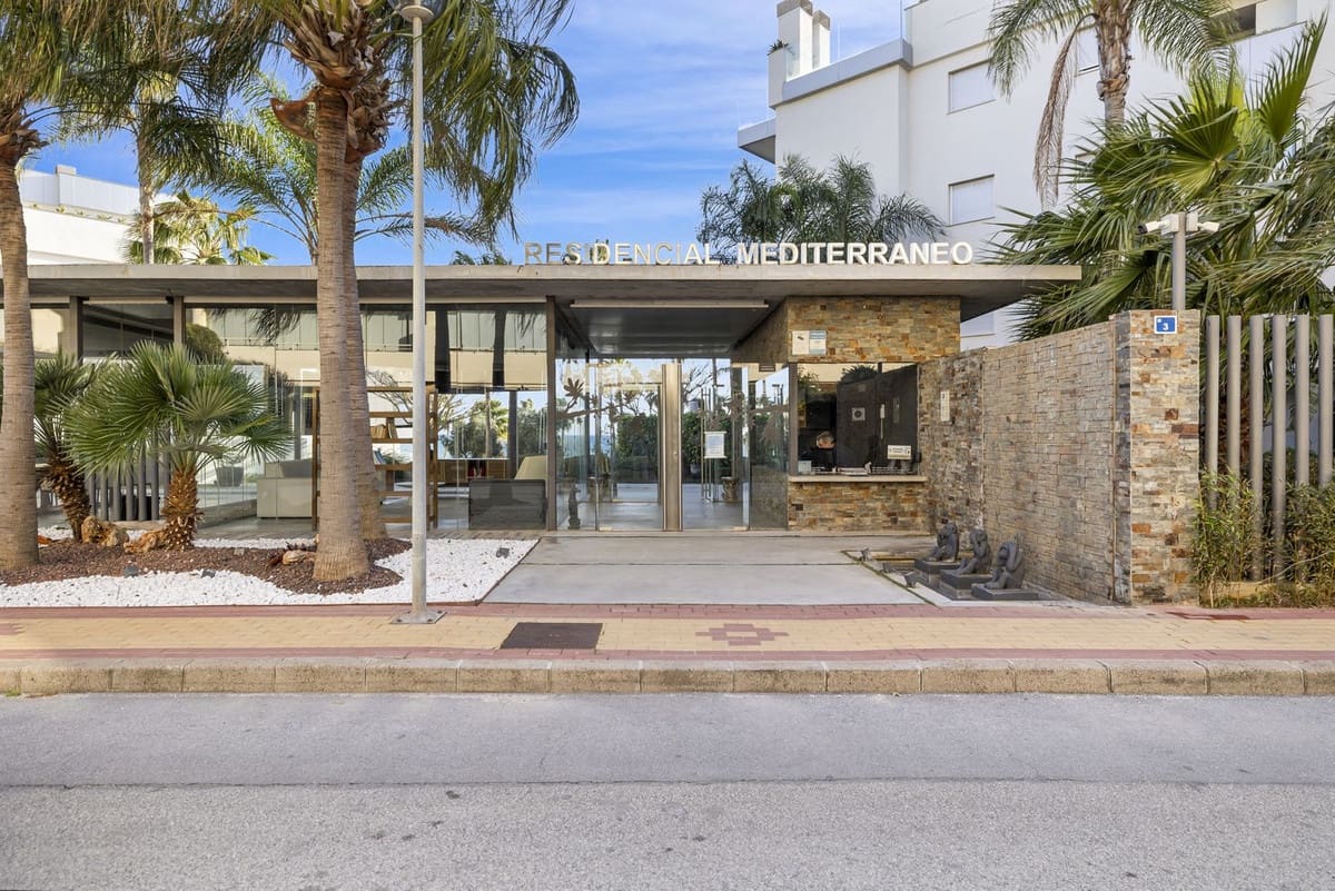 3 sovrum Lägenhet till salu i Mijas Costa med pool garage - 649 000 € (Ref: 9626713)