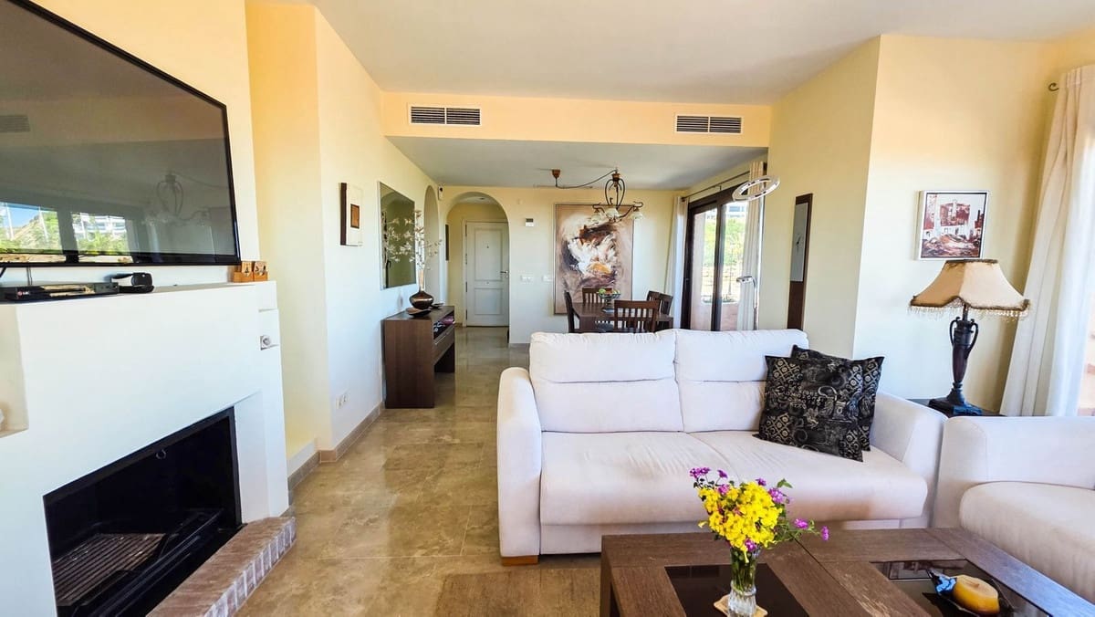 3 bedroom Penthouse for sale in La Duquesa / Puerto de la Duquesa with pool garage - € 495,000 (Ref: 9626715)