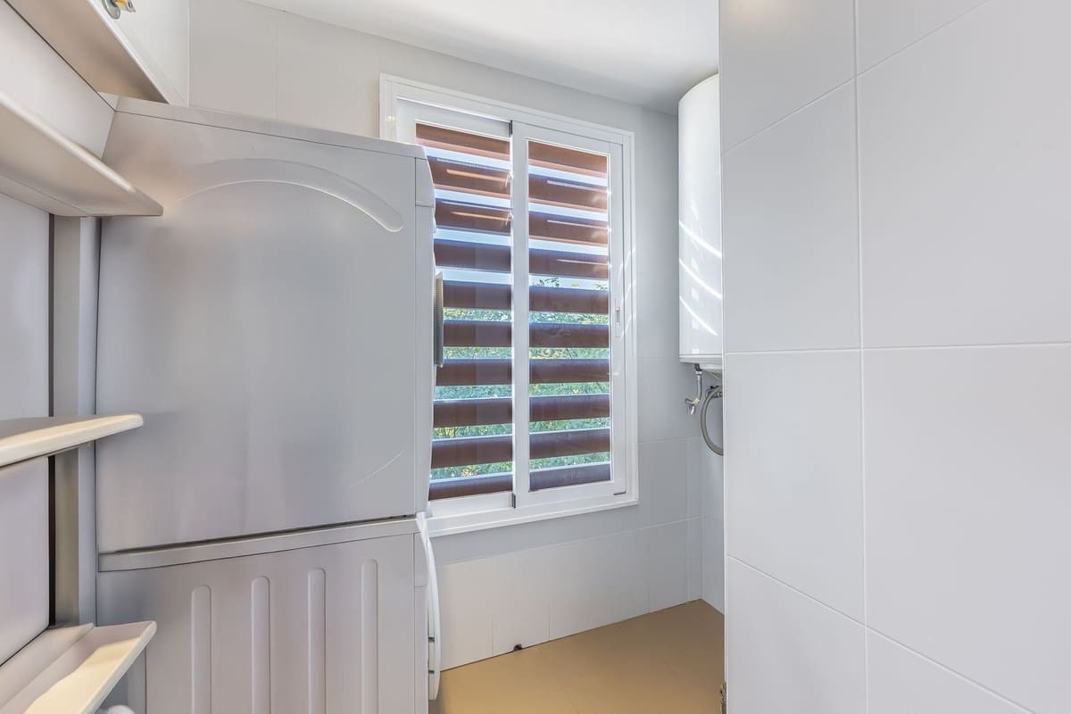 2 soveværelse Lejlighed til salg i Los Arqueros med swimmingpool garage - € 680.000 (Ref: 9631864)