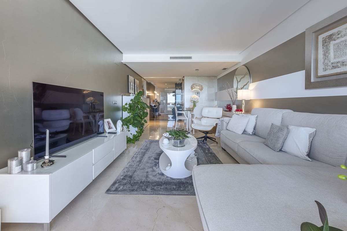 2 Zimmer Apartment zu verkaufen in Los Arqueros mit Pool Garage - 680.000 € (Ref: 9631864)