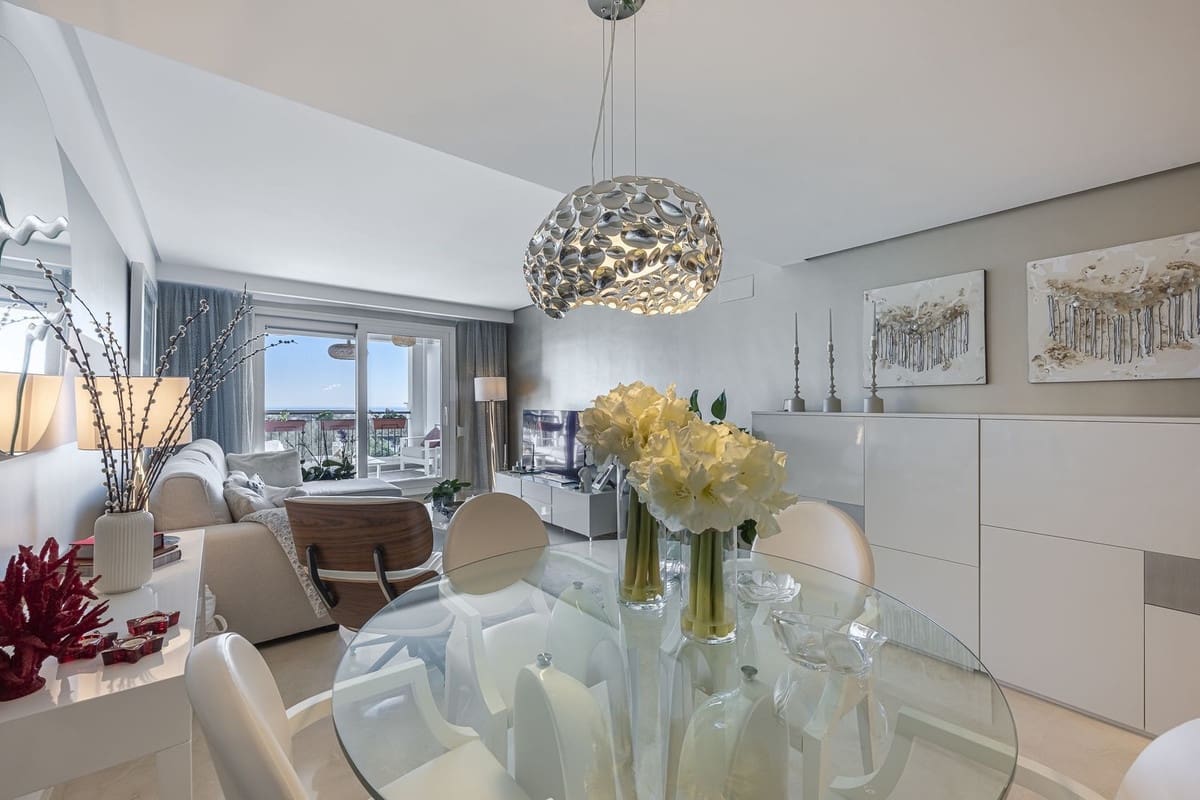 2 Zimmer Apartment zu verkaufen in Los Arqueros mit Pool Garage - 680.000 € (Ref: 9631864)