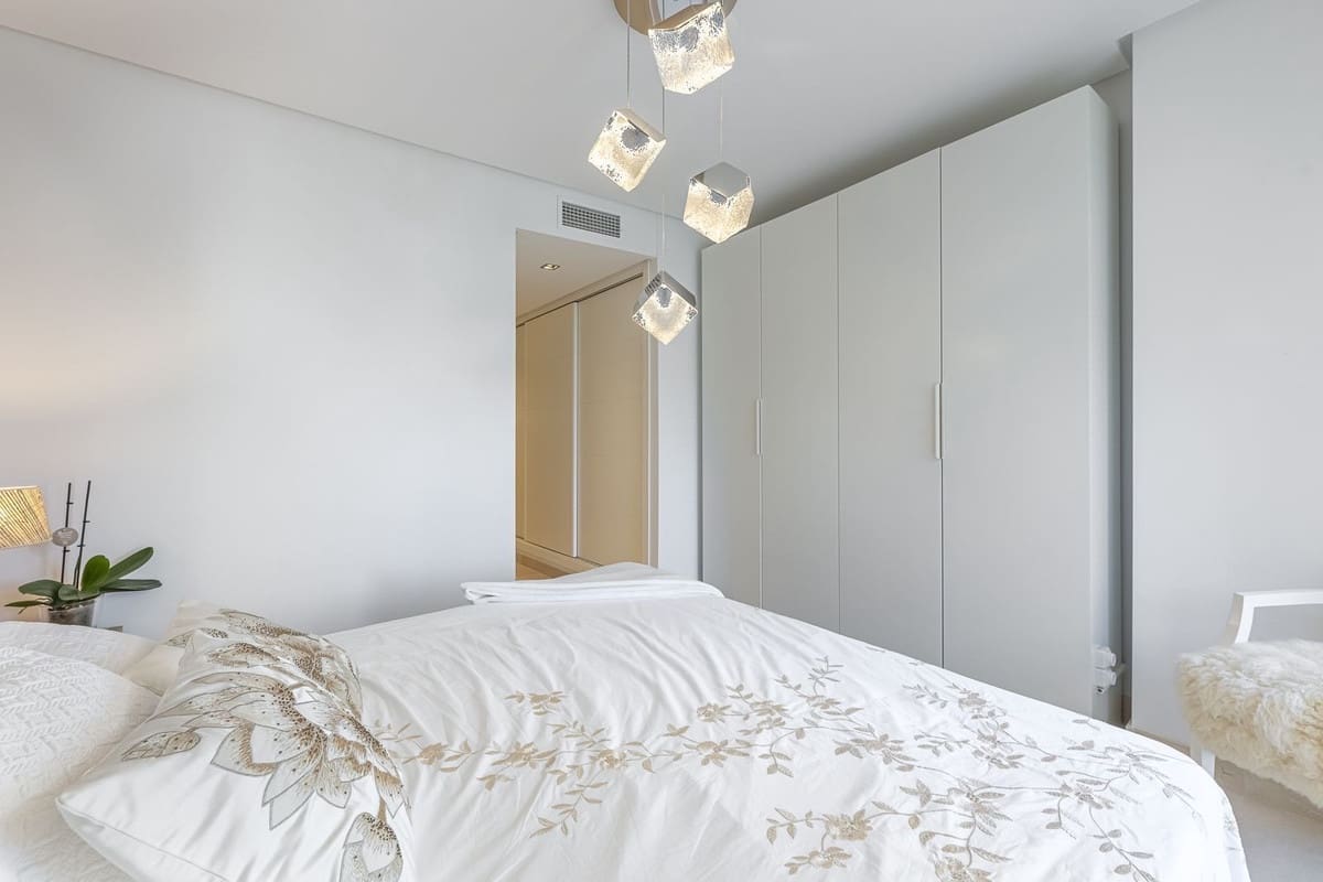 2 Zimmer Apartment zu verkaufen in Los Arqueros mit Pool Garage - 680.000 € (Ref: 9631864)