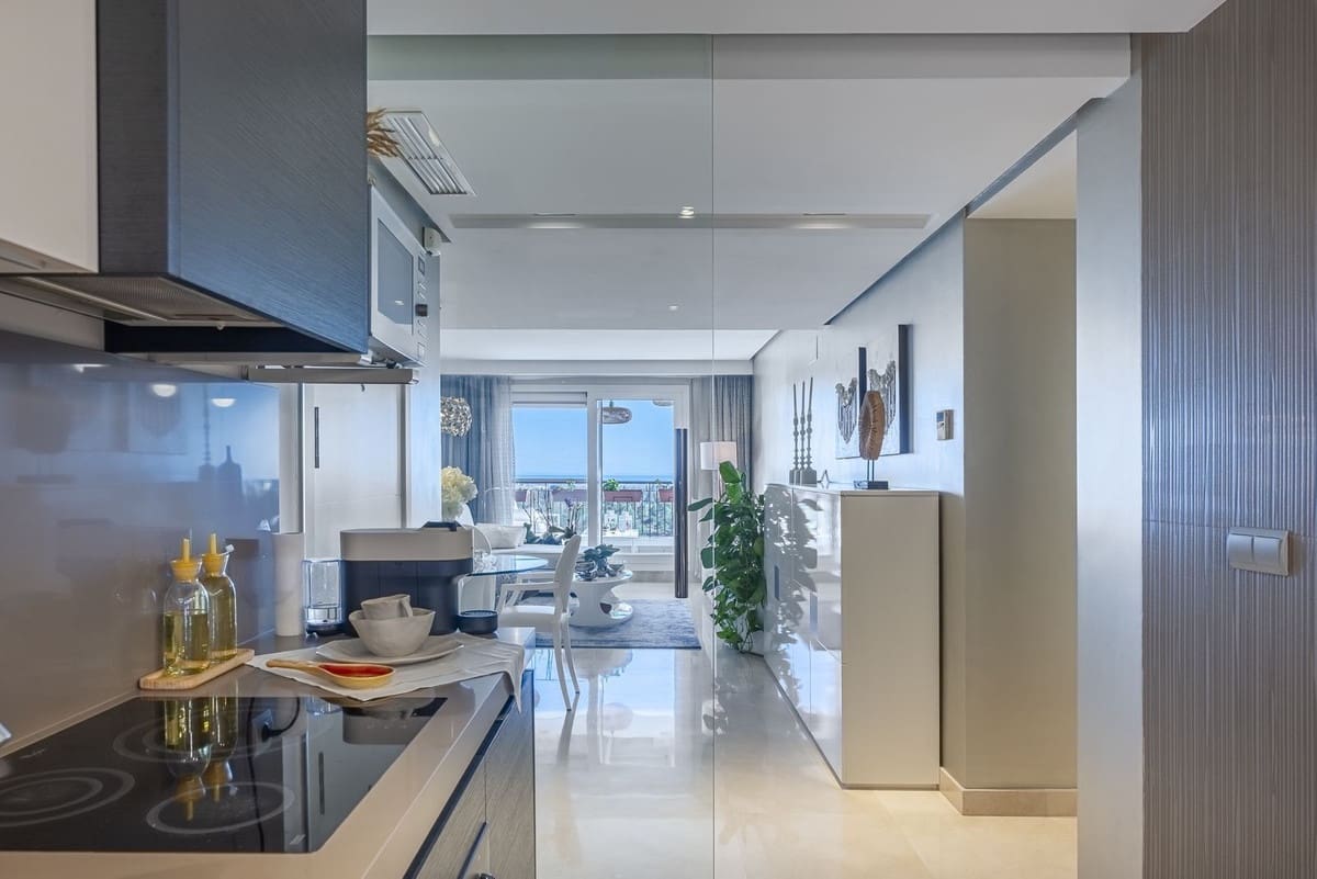 2 Zimmer Apartment zu verkaufen in Los Arqueros mit Pool Garage - 680.000 € (Ref: 9631864)